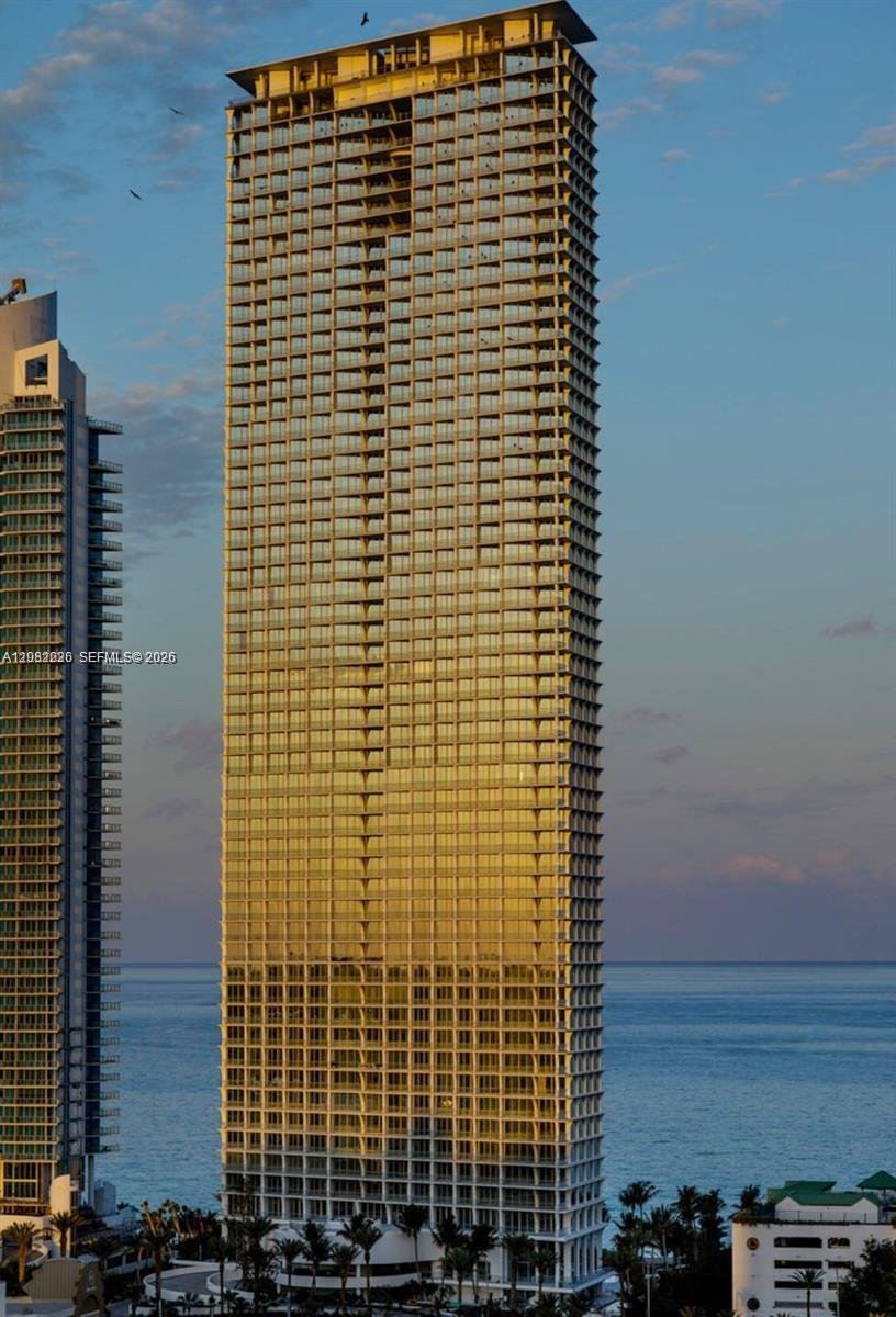 16901 Collins Ave # 704, Sunny Isles Beach FL 33160