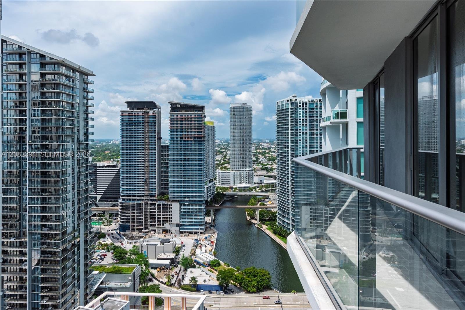 77 SE 5th  Street # 3908, Miami FL 33131