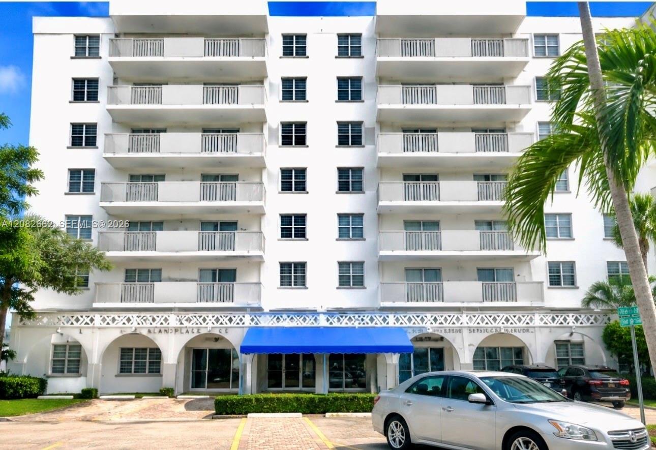 1455 N Treasure Dr # 4M, North Bay Village FL 33141