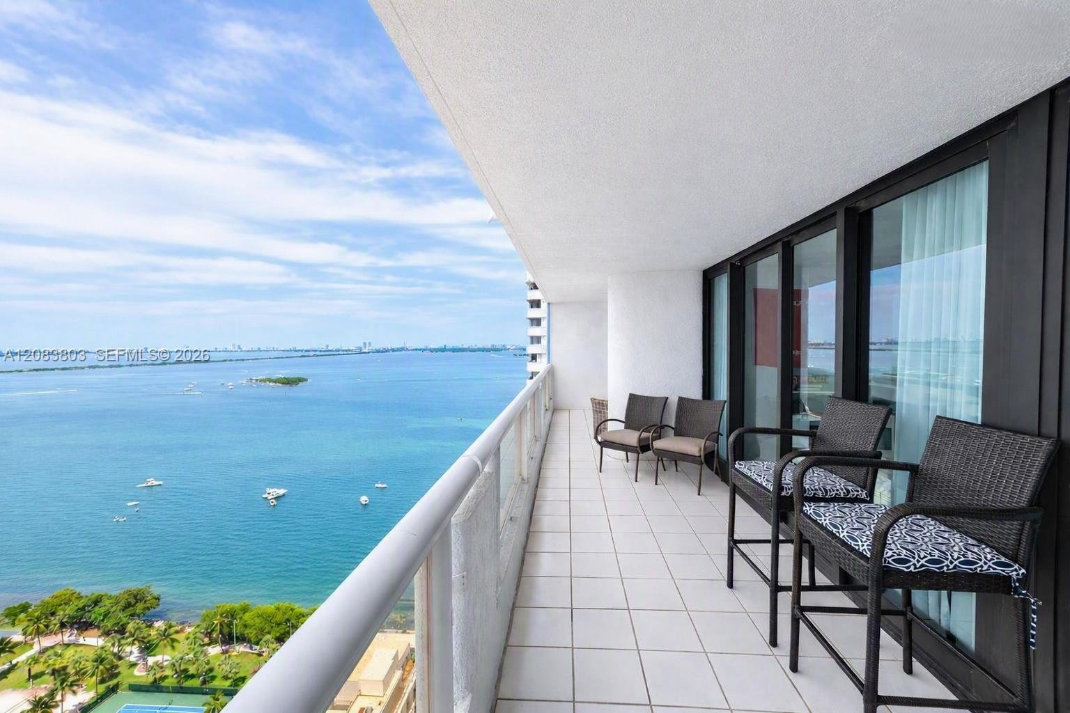 1717 N Bayshore Dr # 3750, Miami FL 33132