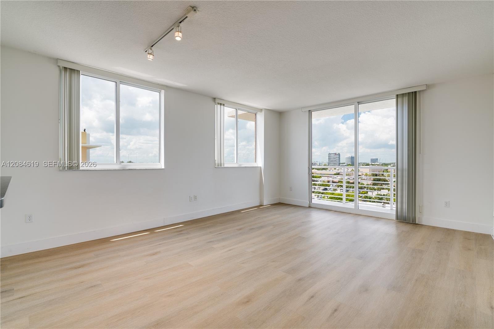 18800 NE 29th Ave # 701, Aventura FL 33180