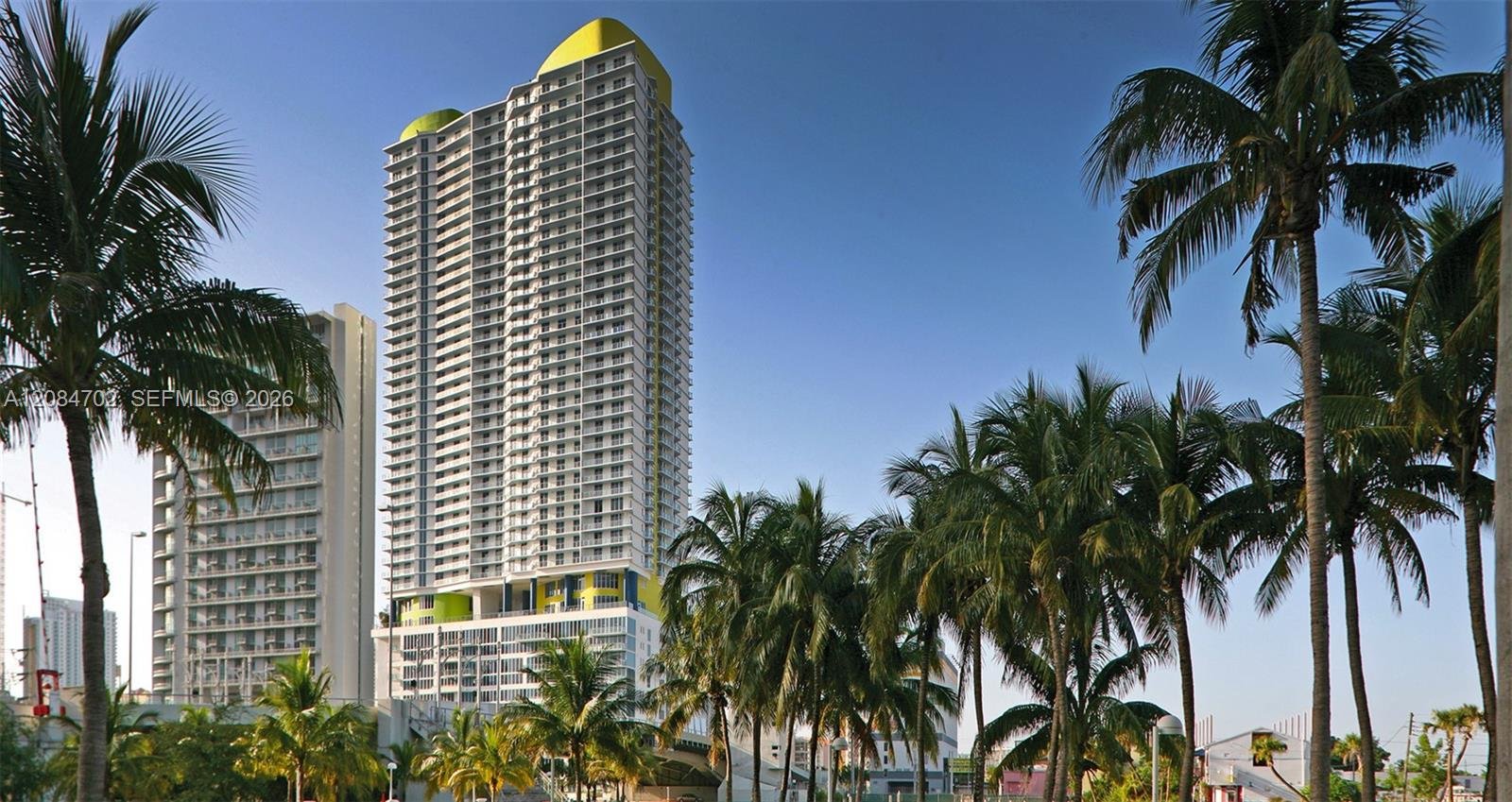 185 SW 7th St # 3206, Miami FL 33130