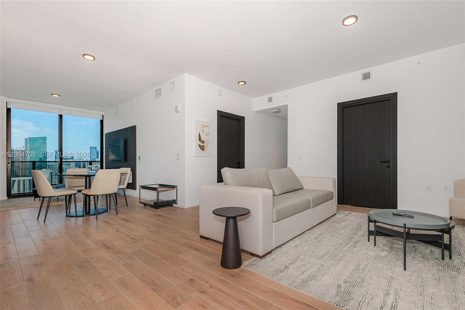 398 NE 5th St # 3417, Miami FL 33132