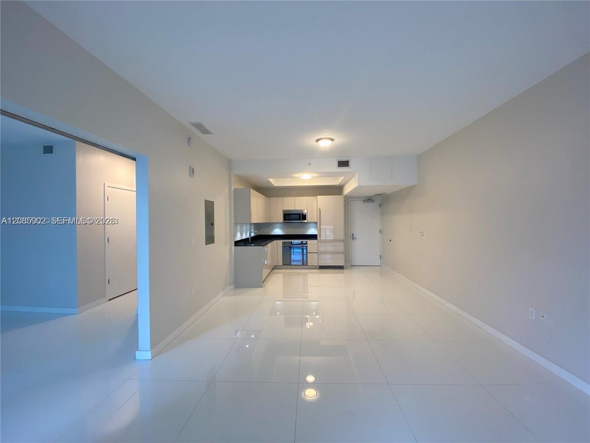 1010 Brickell # 4807, Miami FL 33131
