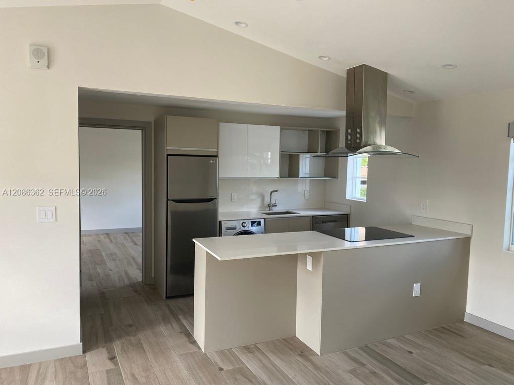 8035 Abbott Ave # 207, Miami Beach FL 33141