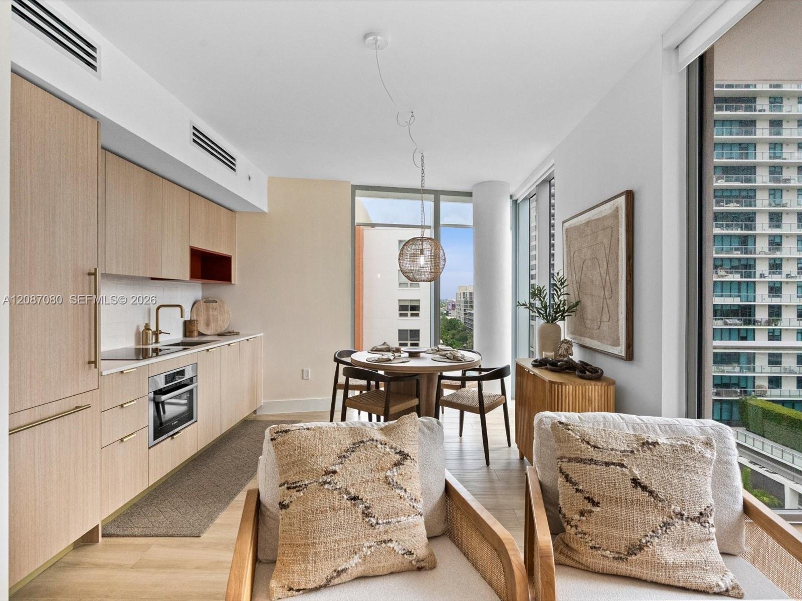 90 NE 32nd street # 1012, Miami FL 33137