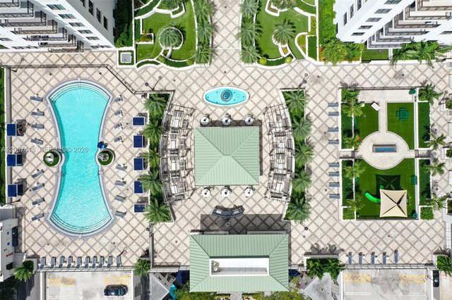 999 SW 1st Ave # 2010, Miami FL 33130