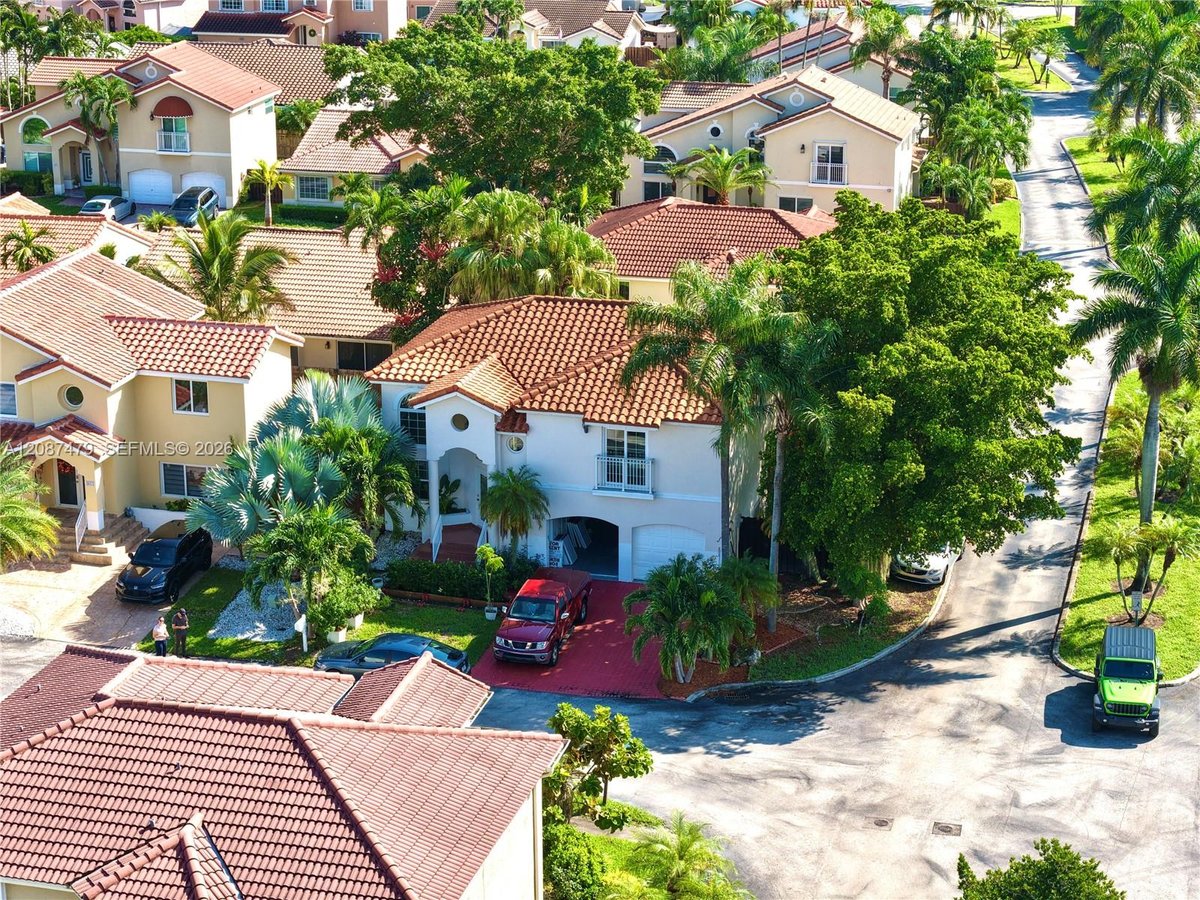 4631 SW 154th PL, Miami FL 33185