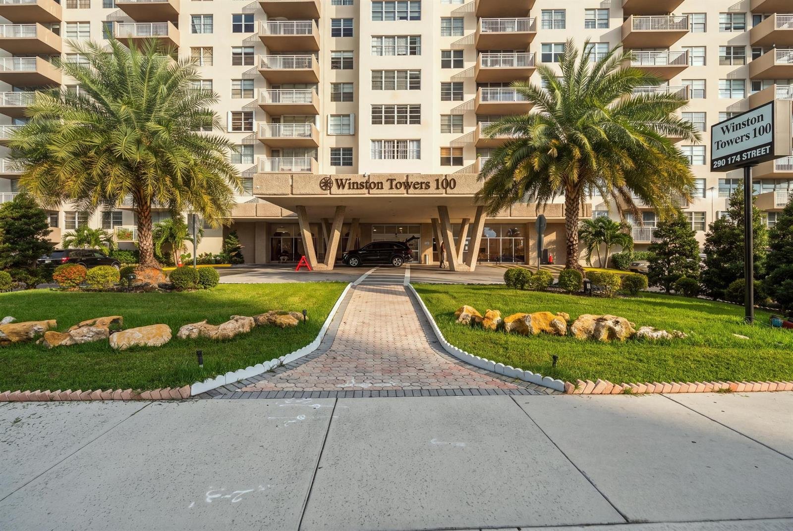 250 174TH Street # 1719, Sunny Isles Beach FL 33160