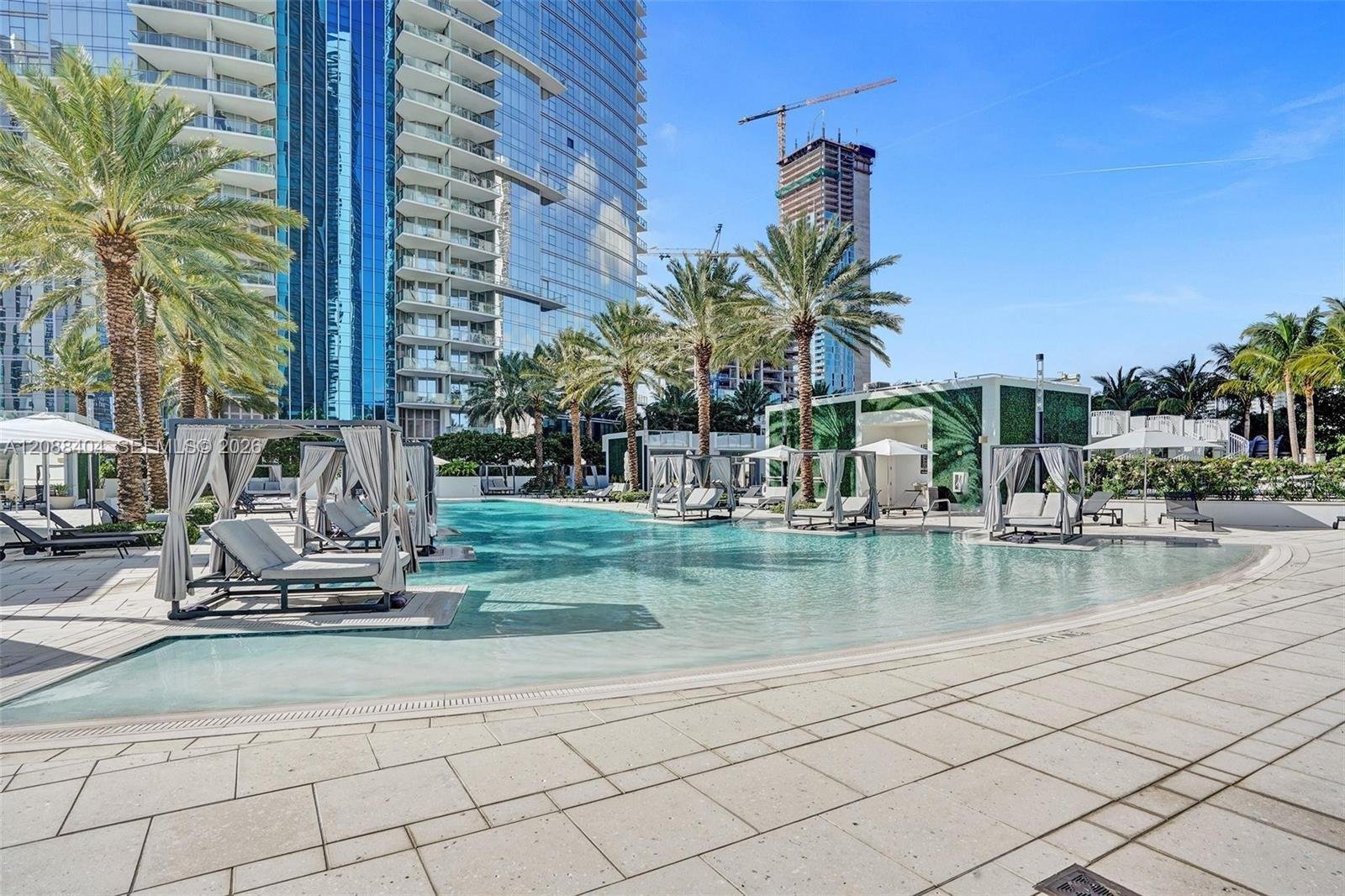 851 NE 1st Ave # 1403, Miami FL 33132