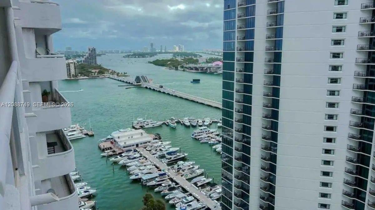 1717 N Bayshore Dr # 2741, Miami FL 33132