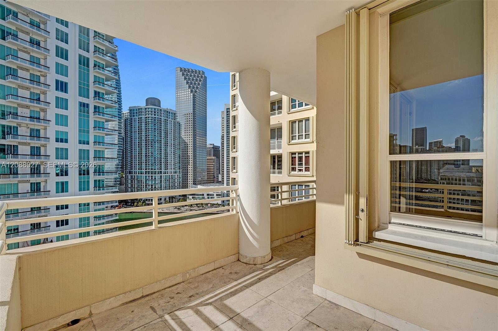888 Brickell Key Dr # 1901, Miami FL 33131