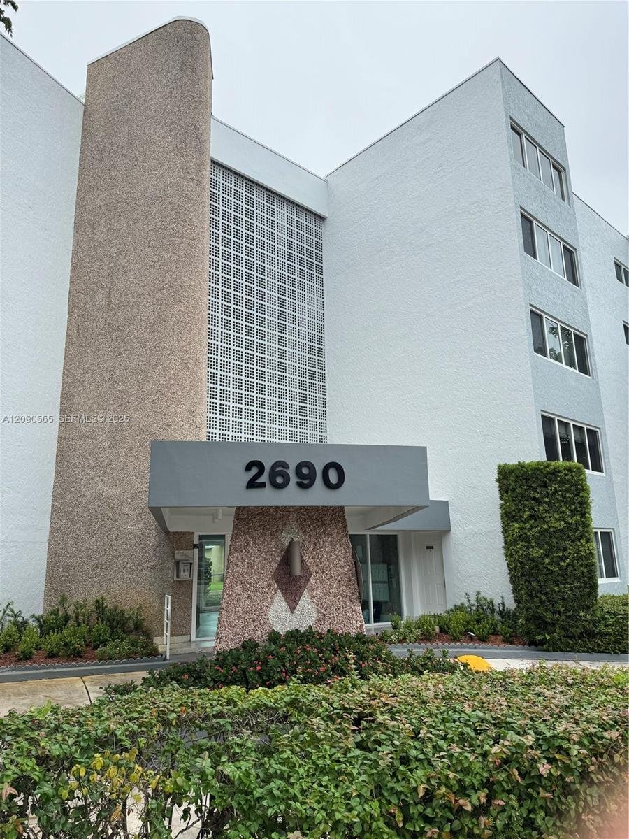 2690 SW 22nd Ave # 504, Miami FL 33133