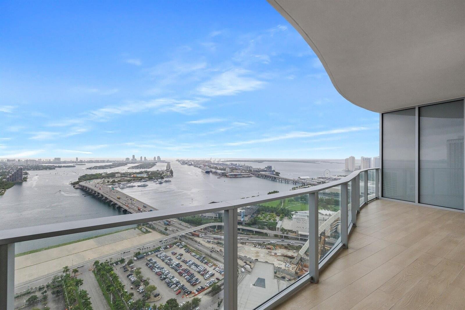 1400 Biscayne Boulevard # 4003, Miami FL 33132