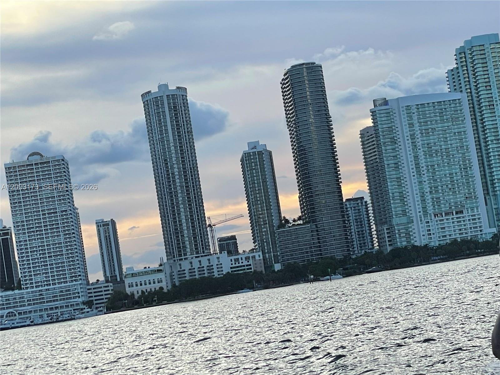 1750 N Bayshore Dr # 2810, Miami FL 33132
