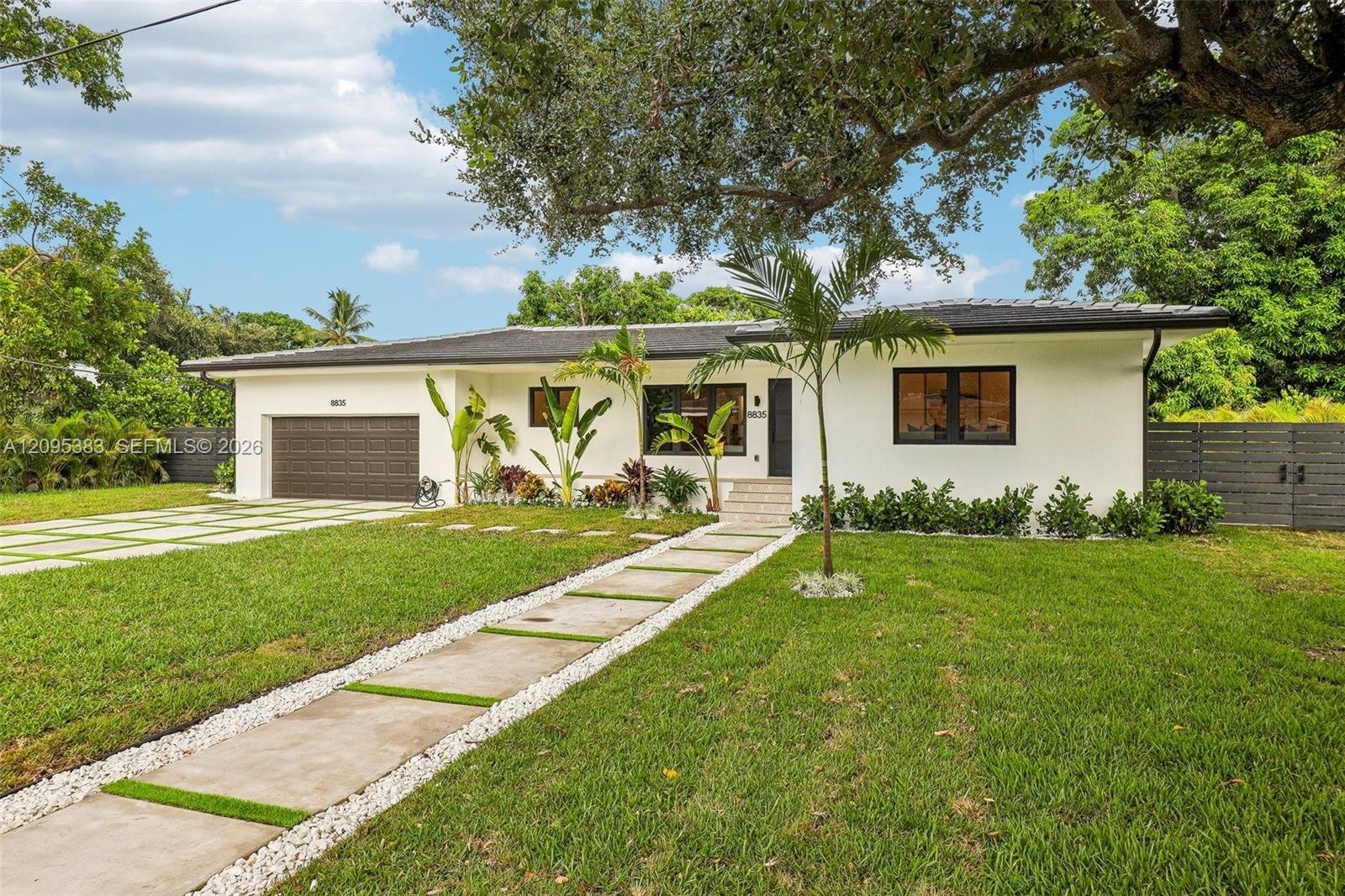 8835 NE 9th Ct, Miami FL 33138