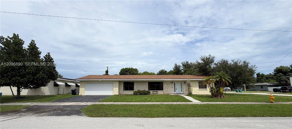 9741 SW 159th St, Miami FL 33157