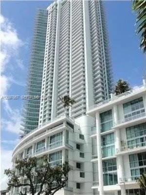 92 SW 3rd St # 1908, Miami FL 33130