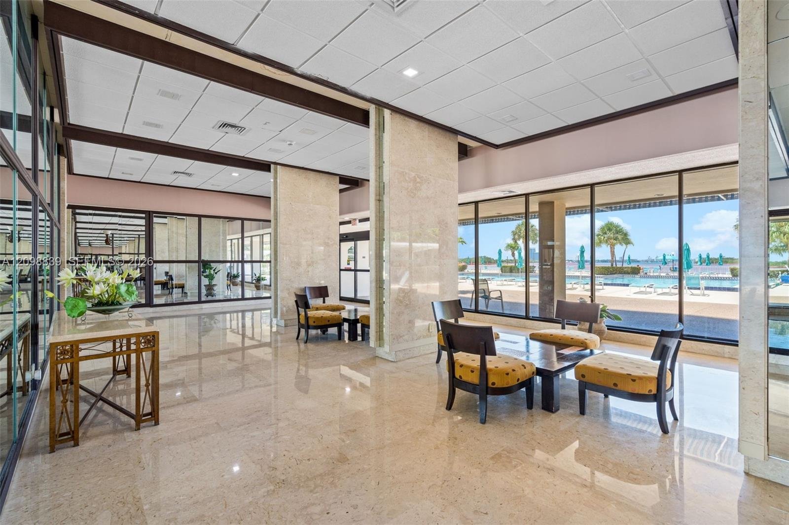 300 Bayview Dr # 1710, Sunny Isles Beach FL 33160