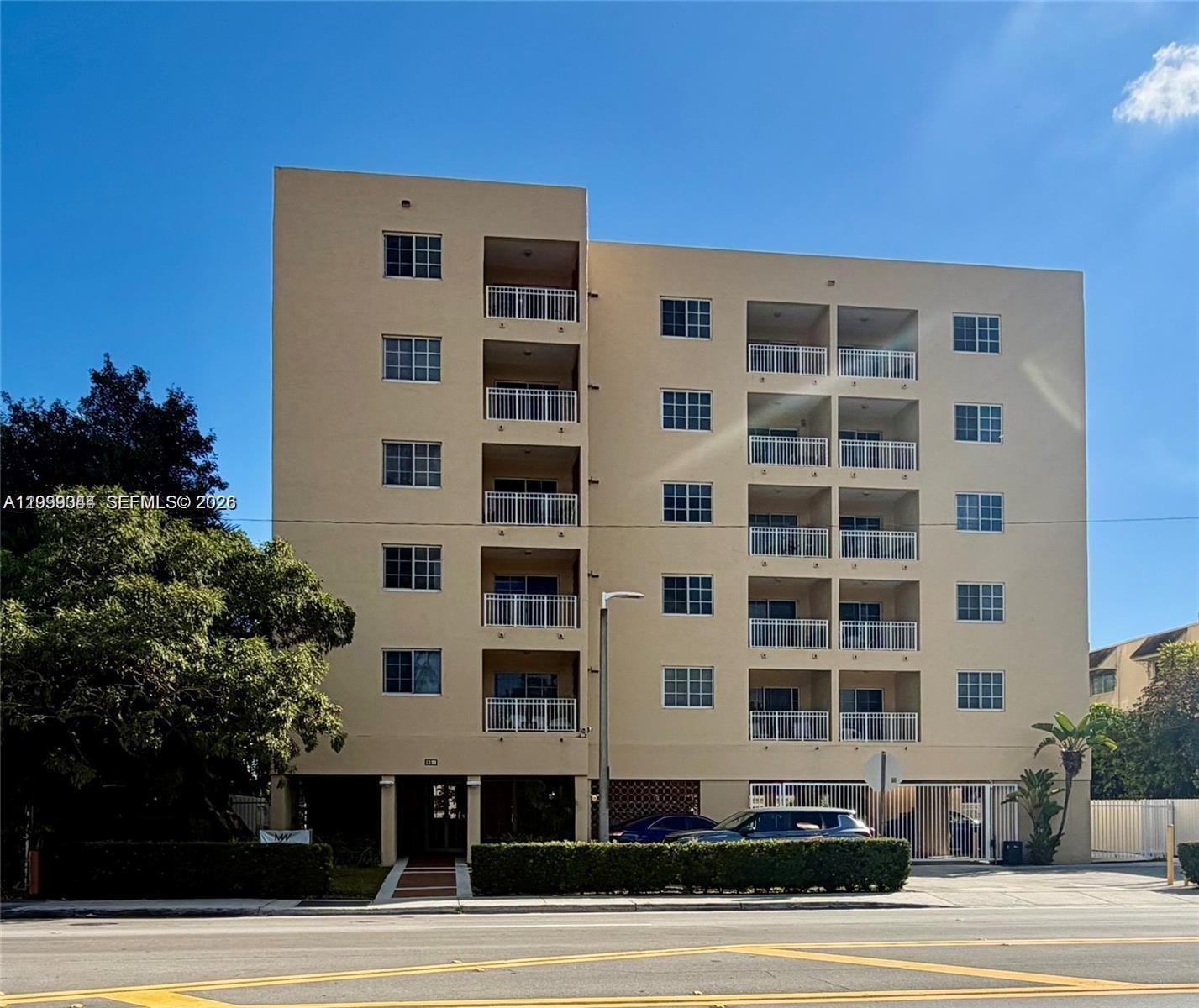 601 SW 37th Ave # 505, Miami FL 33135