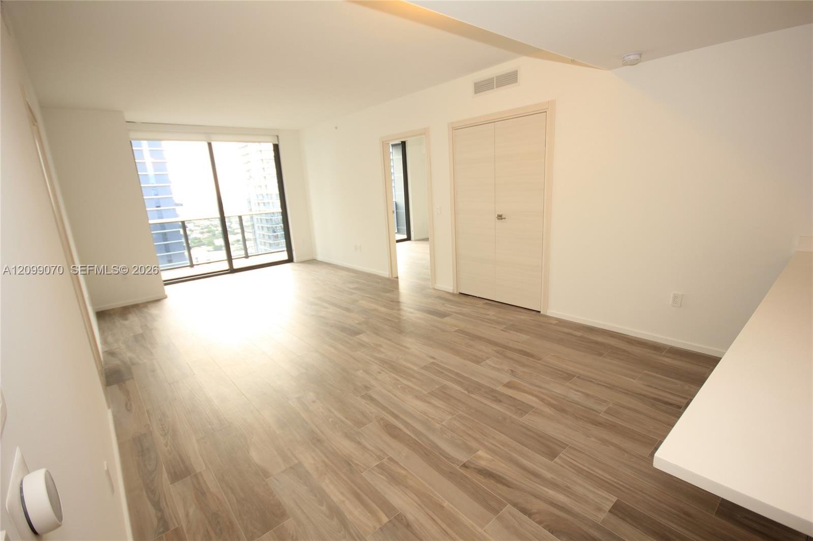 801 S Miami Ave # 3710, Miami FL 33130