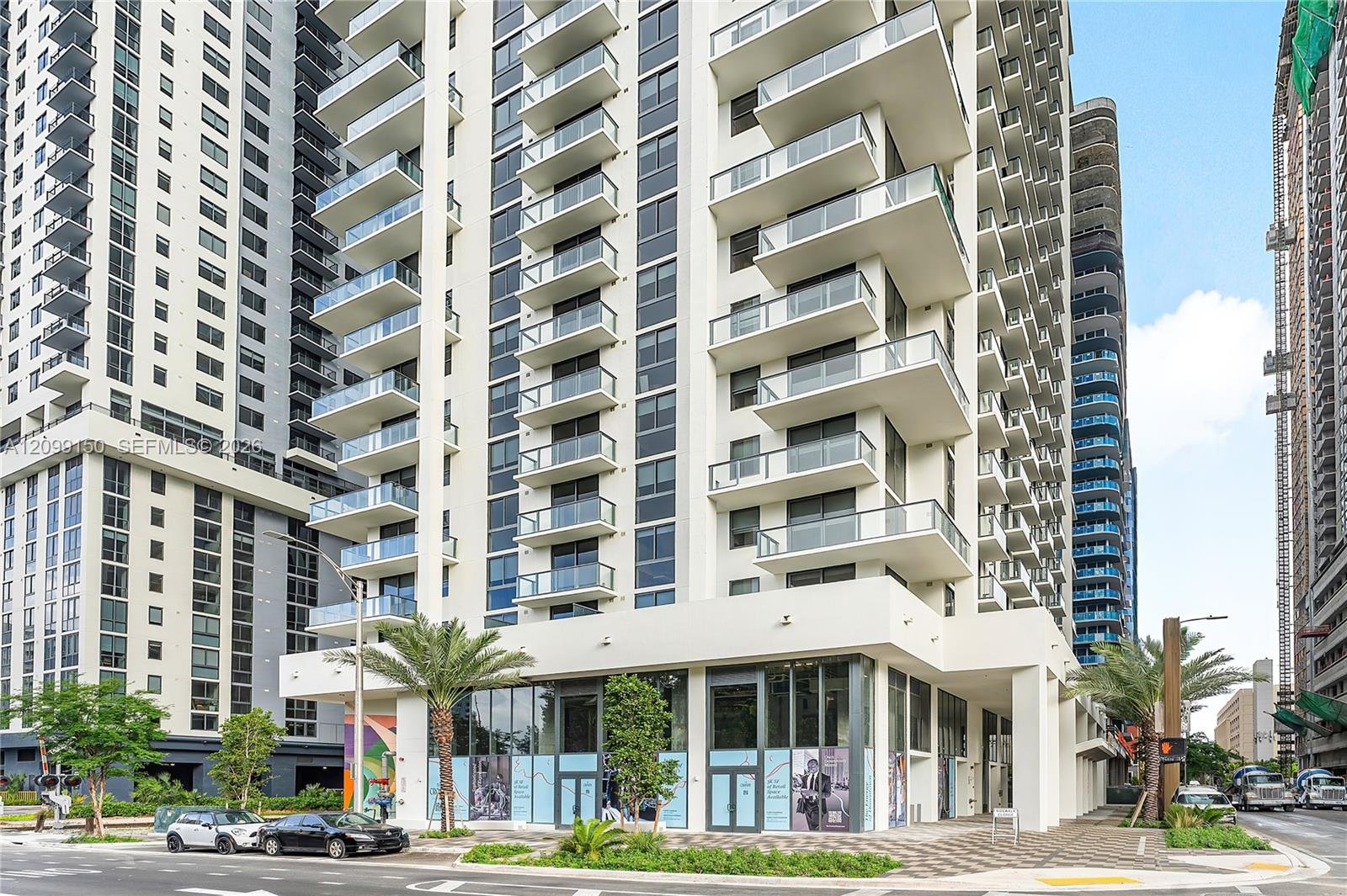 11 NE 6th St # 1702, Miami FL 33132