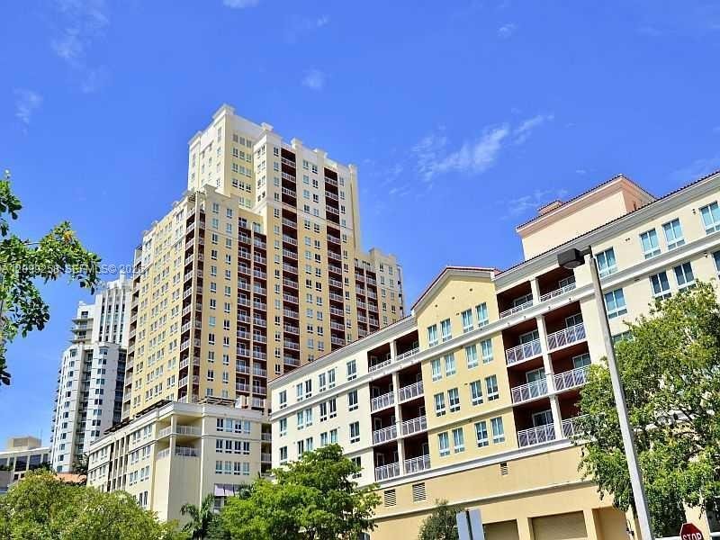 7350 SW 89th St # 810S, Miami FL 33156