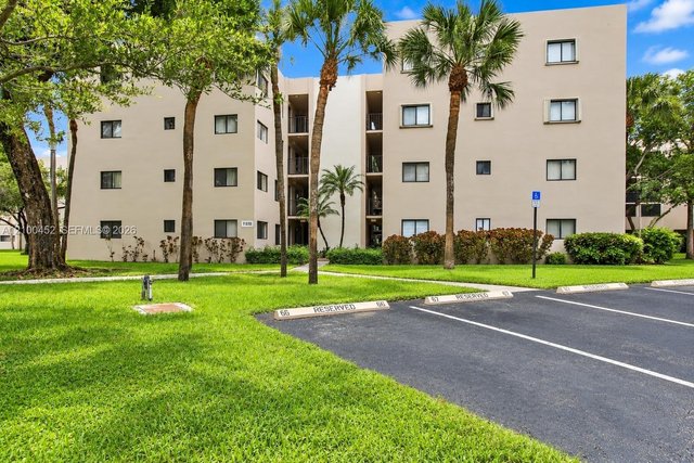 8760 SW 133rd Ave Rd # 114, Miami FL 33183