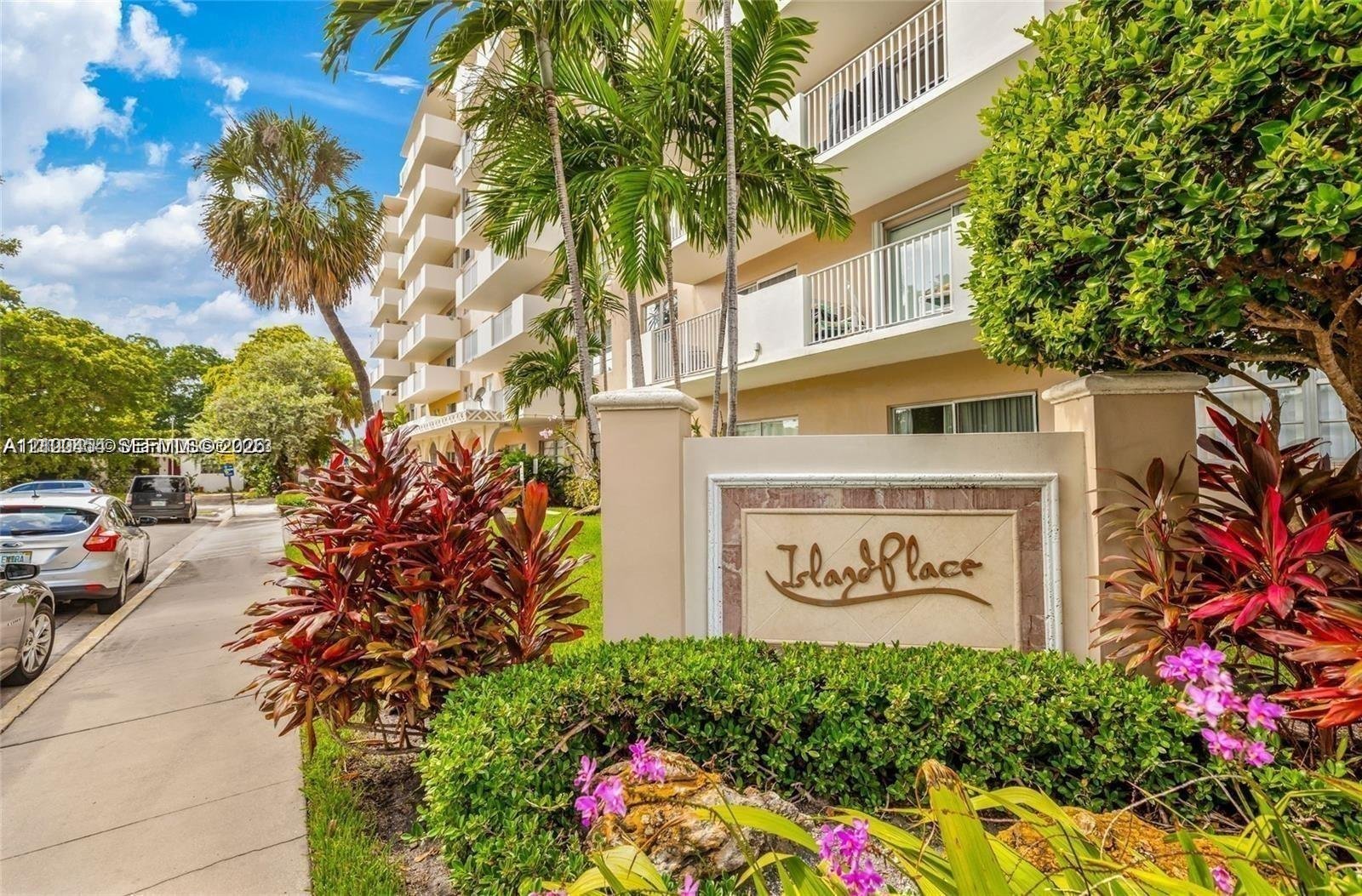1455 N Treasure Dr # 2O, North Bay Village FL 33141
