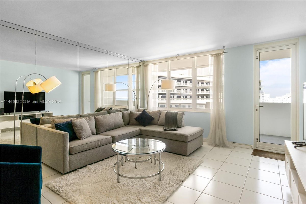 100 Lincoln Rd # 1043, Miami Beach FL 33139