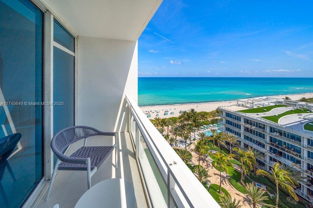 6801 Collins Ave # 1206, Miami Beach FL 33141