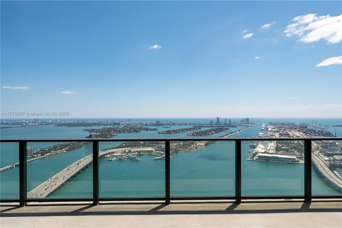 1000 Biscayne Blvd # 5801, Miami FL 33132
