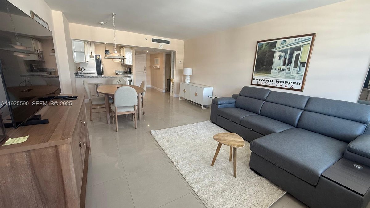 100 Lincoln Rd # 1108, Miami Beach FL 33139