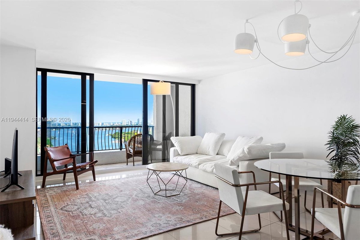 555 NE 15th St # 26B, Miami FL 33132