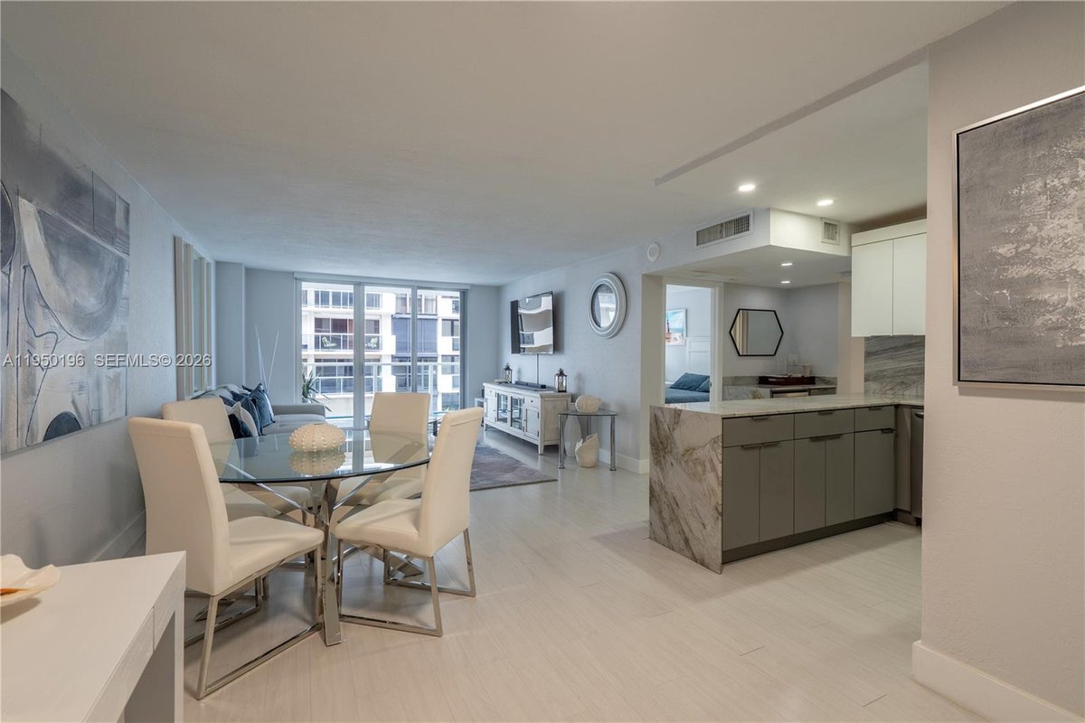 5701 Collins Ave # 1417, Miami Beach FL 33140