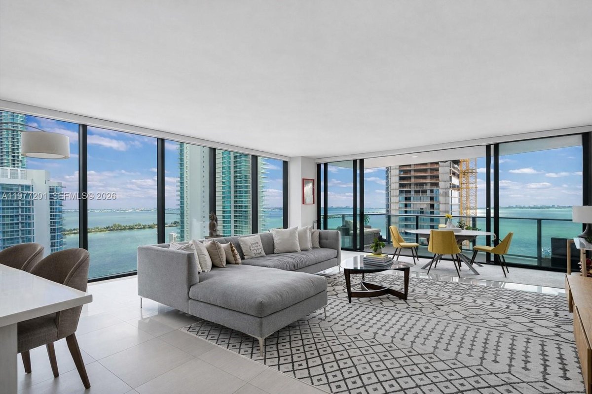 460 NE 28th St # 1901, Miami FL 33137