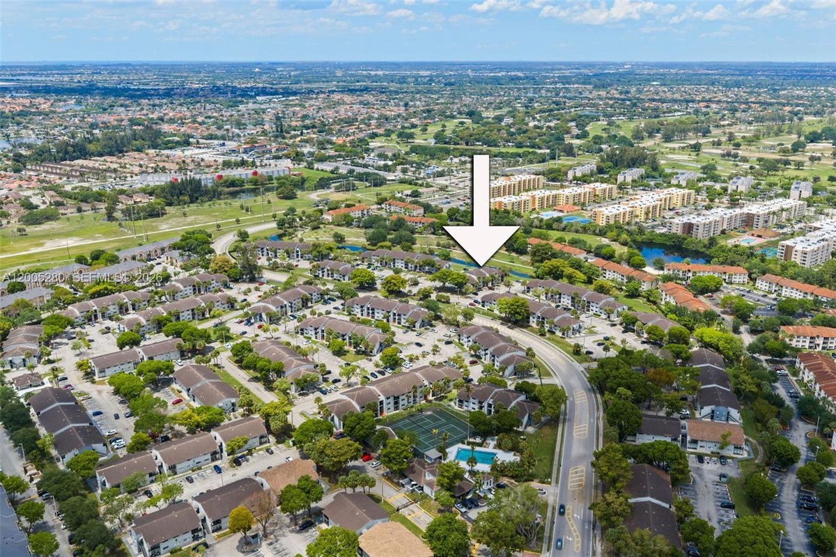 7195 NW 179th St # 106, Hialeah FL 33015