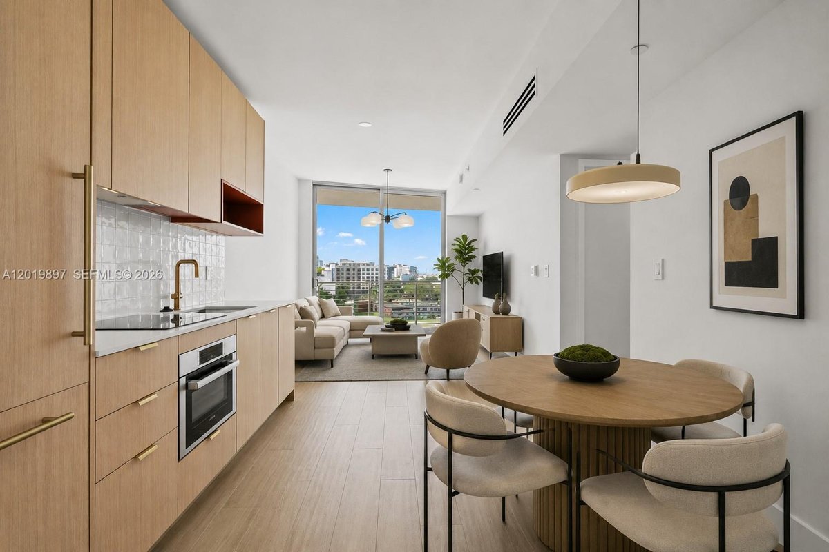 90 NE 32nd St # 627, Miami FL 33137