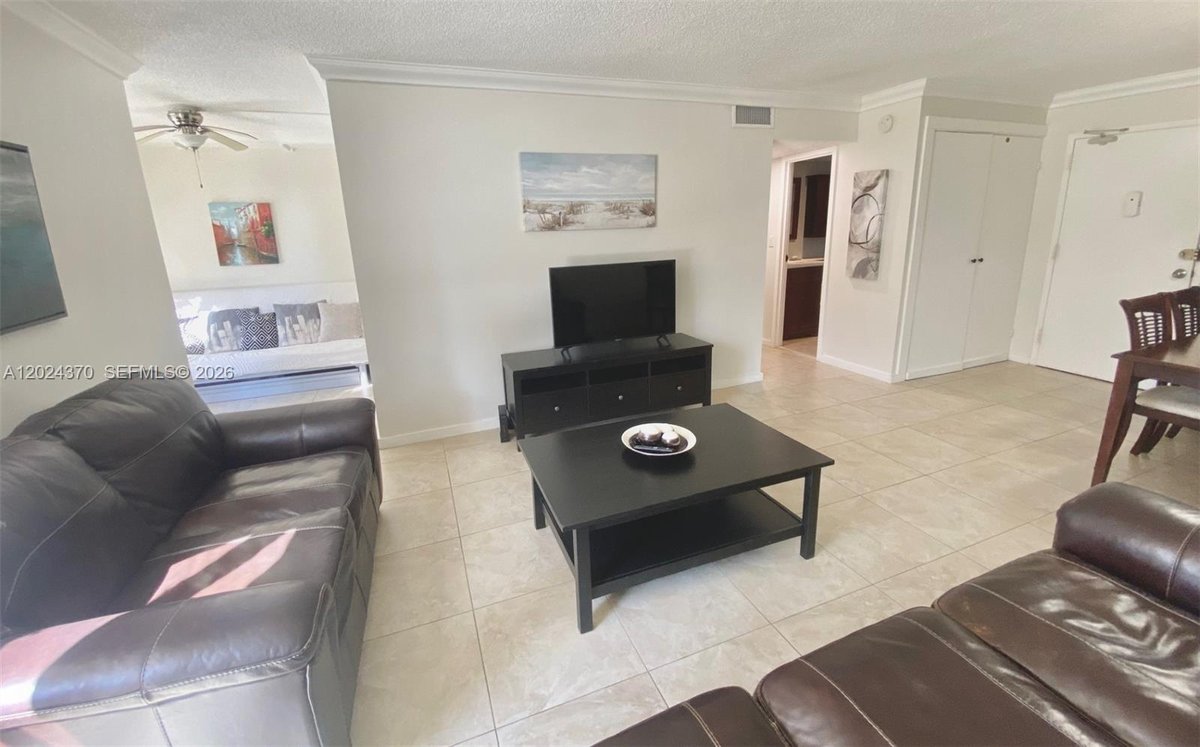 210 172nd St # 226, Sunny Isles Beach FL 33160