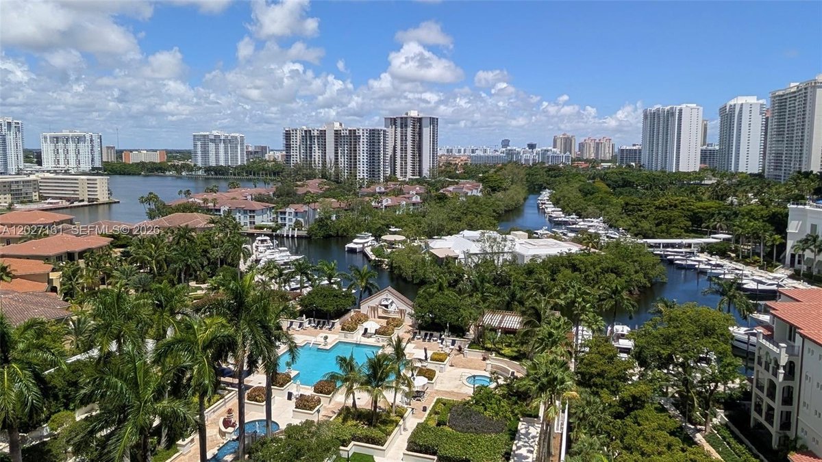 2000 Island Blvd # 1404, Aventura FL 33160