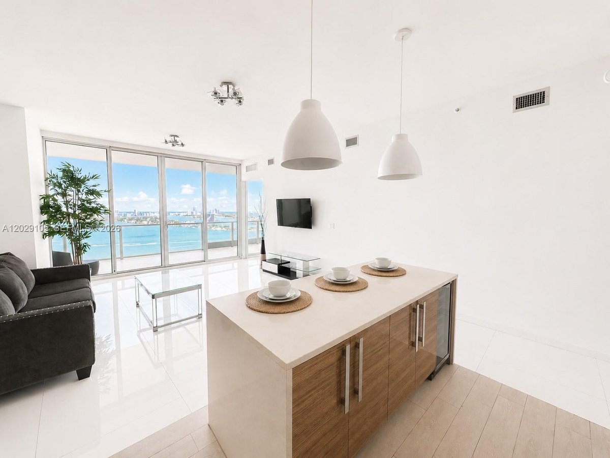 2020 N Bayshore Dr # 2909, Miami FL 33137
