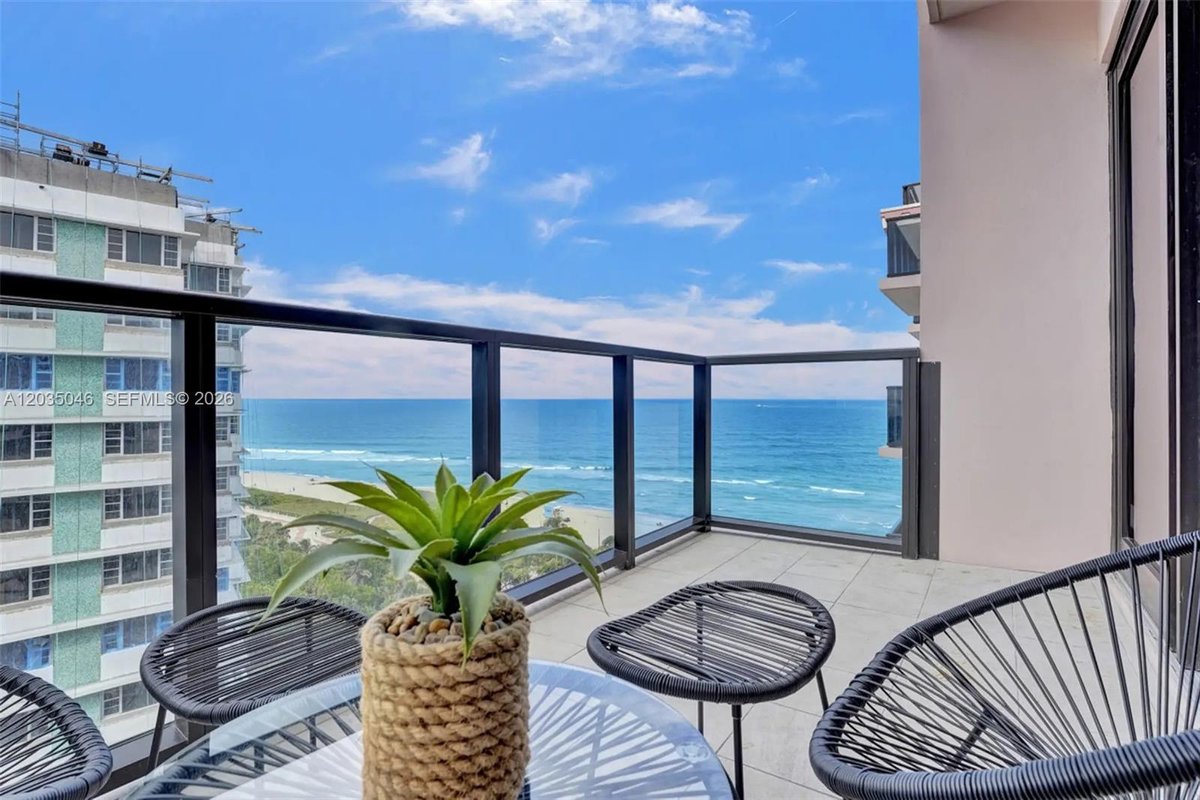 5225 Collins Ave # 1606, Miami Beach FL 33140