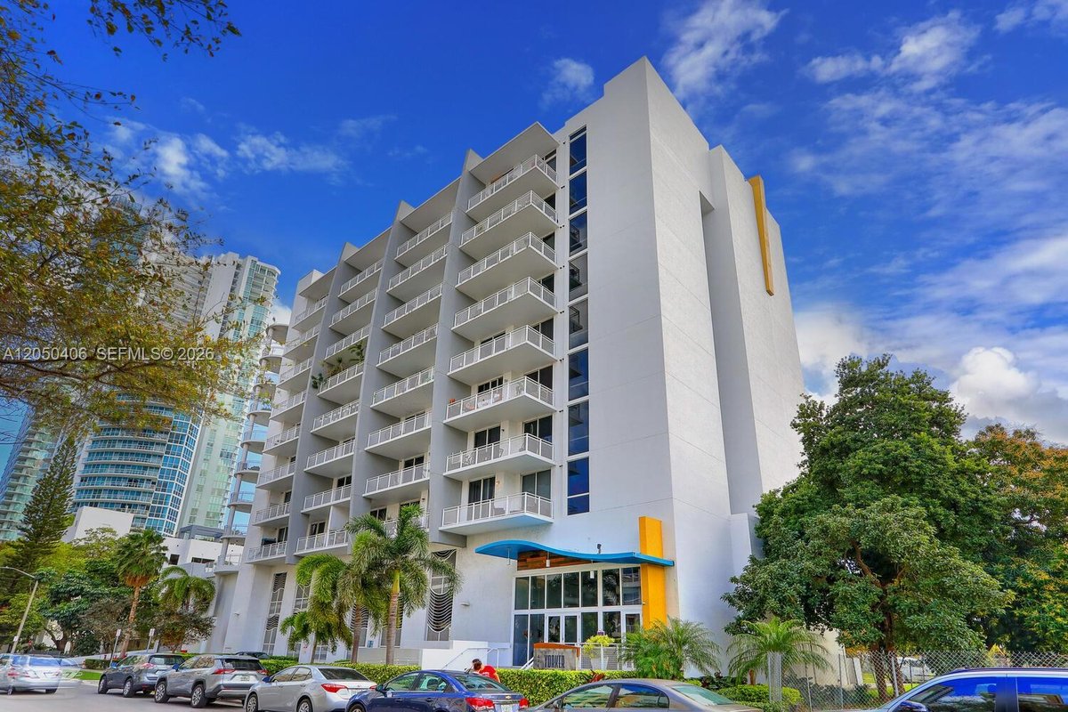444 NE 30th St # 502, Miami FL 33137