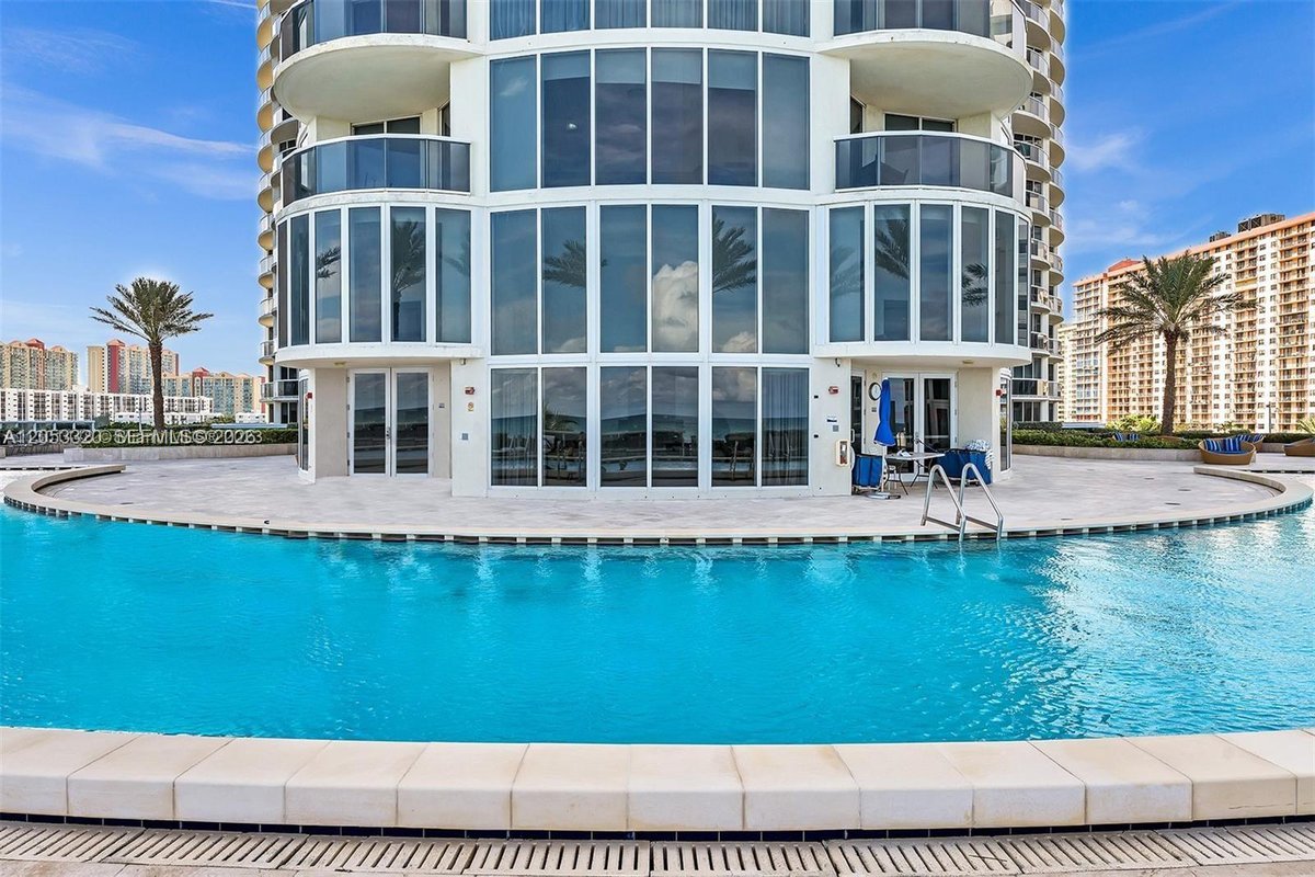 17201 Collins Ave # 2502, Sunny Isles Beach FL 33160