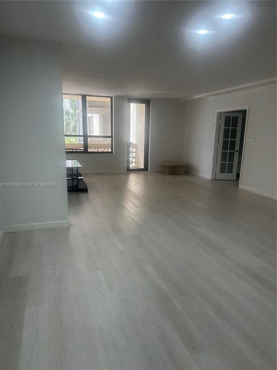 10185 Collins Ave # 309, Bal Harbour FL 33154