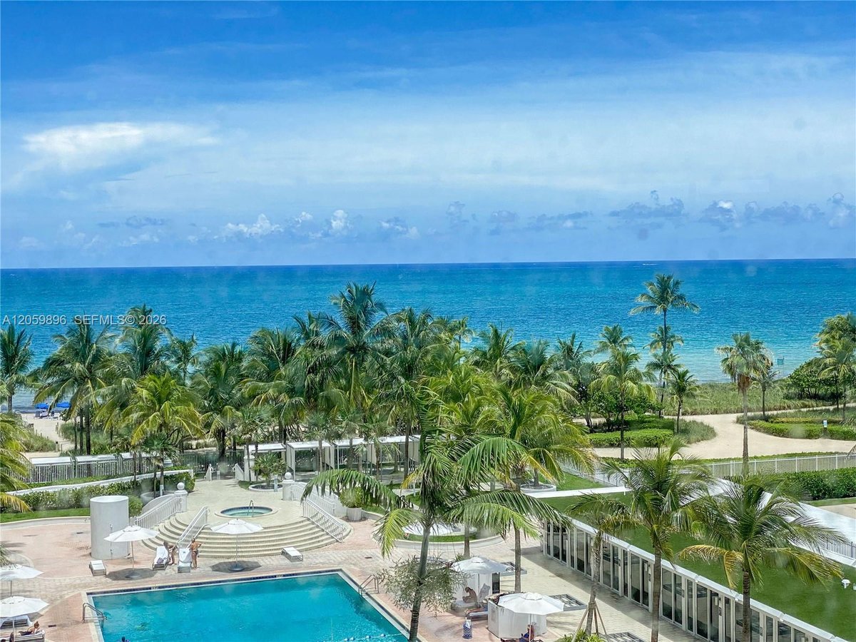10275 Collins Ave # 519, Bal Harbour FL 33154