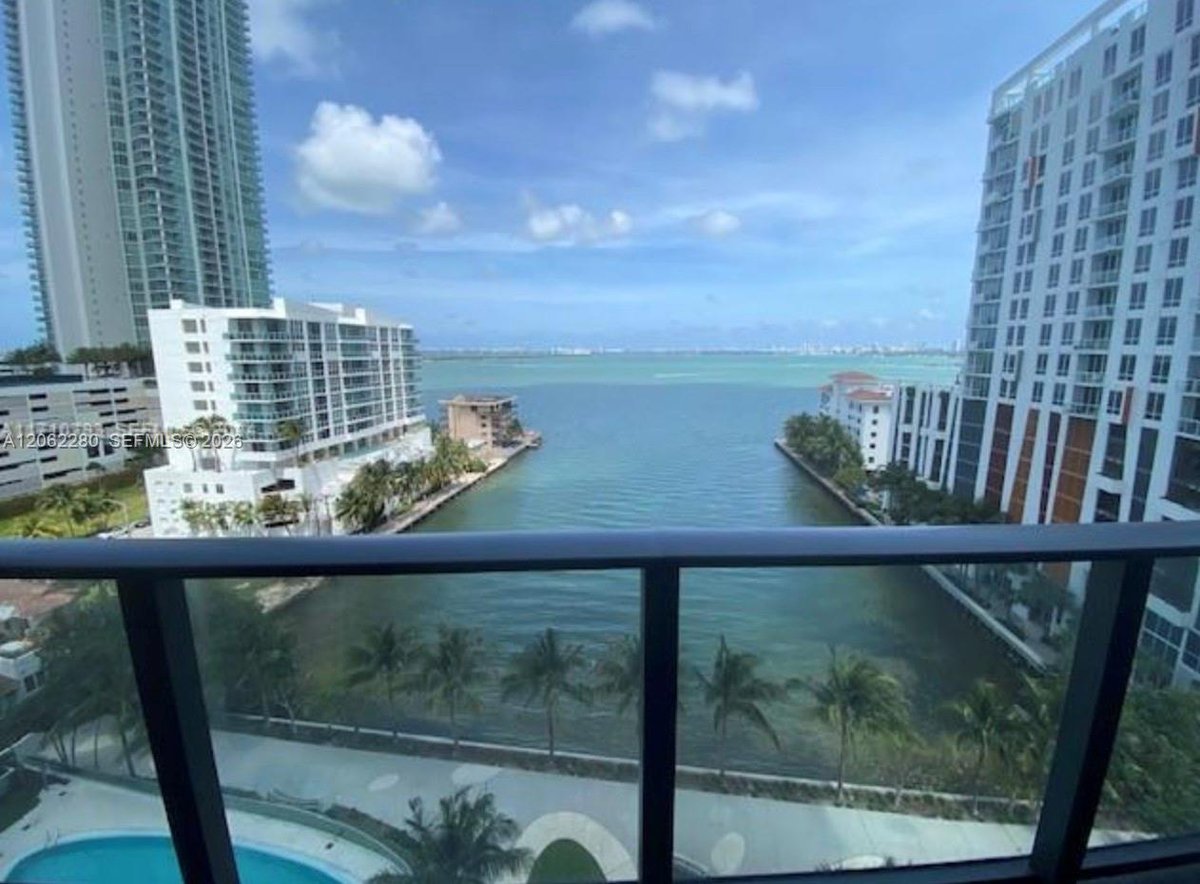 460 NE 28th St # 906, Miami FL 33137