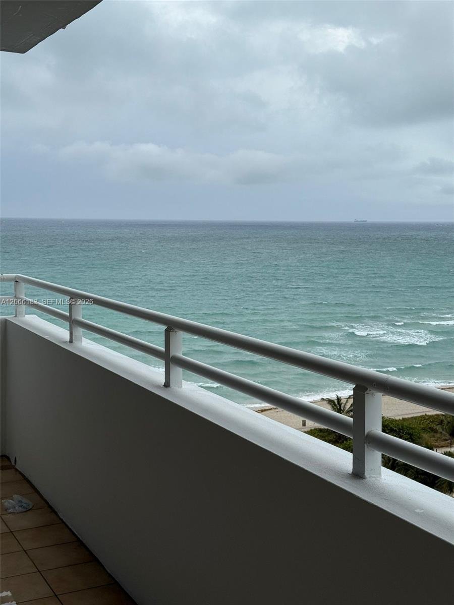 8911 Collins Ave # 1103, Surfside FL 33154