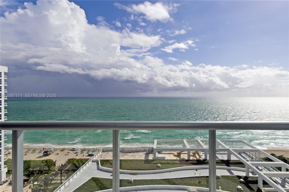 6799 Collins Ave # 1103, Miami Beach FL 33141