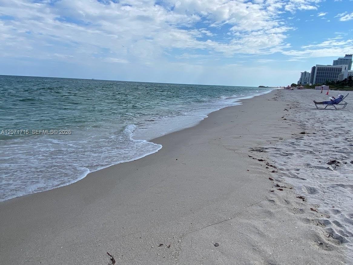 5005 Collins Ave # 722, Miami Beach FL 33140